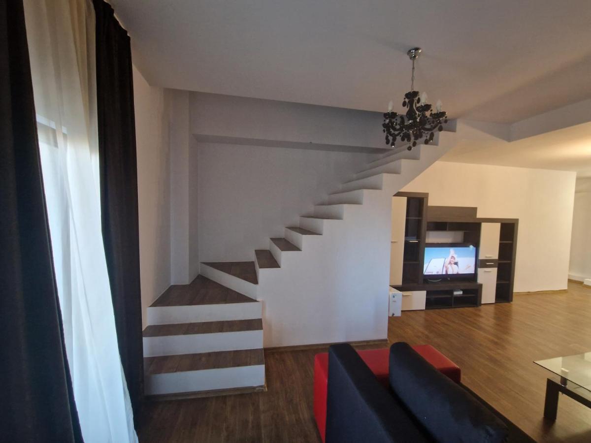 Jolie Suites Braila Exterior photo